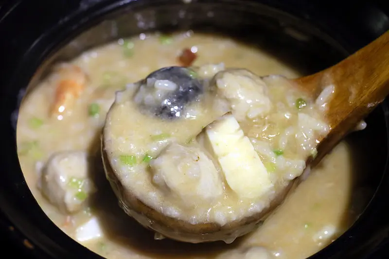 新北。海山美食～六福皇宮師傅開餐廳。需預定美味砂鍋粥！皇饌砂鍋粥（捷運海山站）