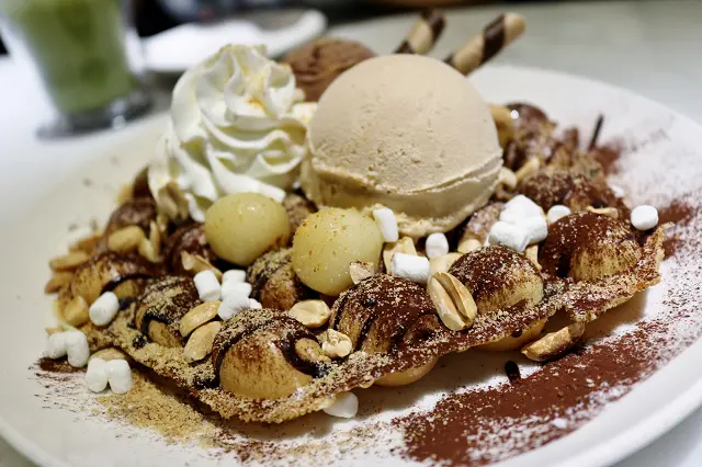 【台北美食】VISIRO Café & Smile Beauty 複合式口腔美容咖啡概念店-『忠孝敦化站』東區咖啡廳．香港雞蛋仔