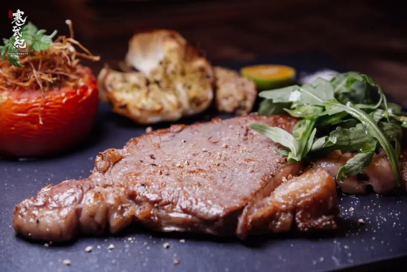 【中肯‧食記】dé PLACE‧捷運忠孝敦化站｜工業風創意餐酒館‧東區小酌約會好所在！