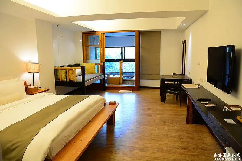 【台北│住宿】陽明山山林間泡湯的世外桃源，瞭望無際的山林依伴，來趟身心靈的解放吧。出霧溫泉飯店