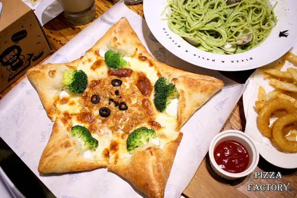 [愛評網口碑券]派大星披薩~Pizza Factory 披薩工廠(豐原店)~