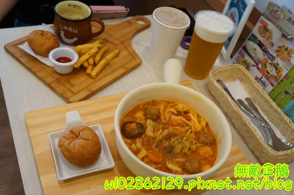 【台南-東區】焗烤x輕食..免服務費/電源《夏帕焗烤專賣》        
      