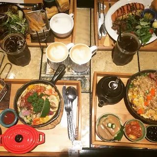 【台灣・府城】多一點咖啡館(美學館)- 置身在野生動物氛圍裡