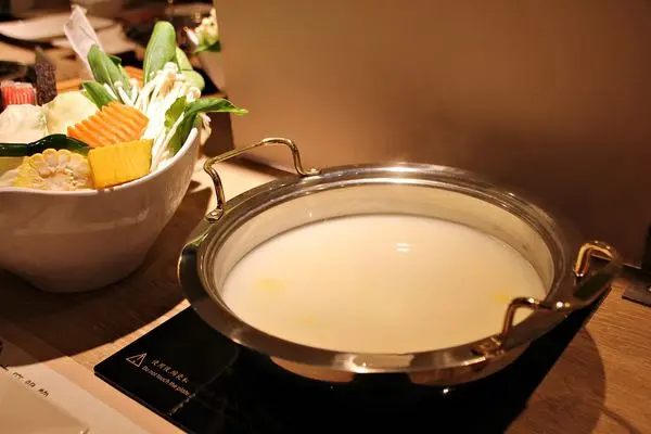 【大麻鍋物】裝潢與氣氛拉高CP值