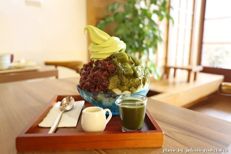 【町家咖啡．MACHIYA Cafe】台中市西區。日式甜品專賣！宇治金時刨冰♥白玉紅豆湯♥抹茶霜淇淋（向上市場／華美街）