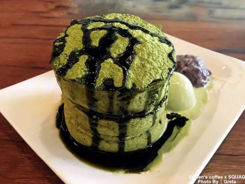 【食記∥板橋】Eilleens coffee x SQUAD 捷運板橋站＿板橋網路熱搜的抹茶厚鬆餅＿全系列抹茶搭配讓抹茶控的你爆動了