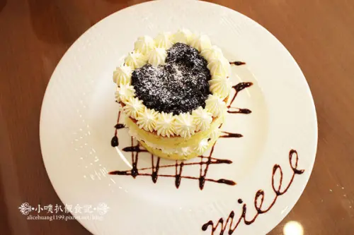 【板橋美食】『Miele咖啡館 - 米蕾』~溫馨家庭風早午餐~平價輕食好處所