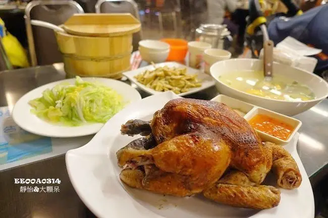 【南投║清境美食】伊拿谷景觀餐廳 ♥ 招牌甕缸雞及美味料理 到清境農場旅遊用餐不錯的選擇