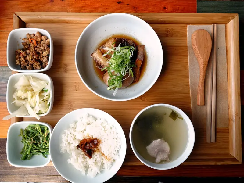 【台北內湖】阿達阿永咖啡廳x堤緣雞塢