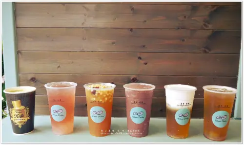 【高雄】Winnie Drinker 葳林閣爵 堀江店‧童話般的綠色蝴蝶結讓我有回到少女時代的感覺