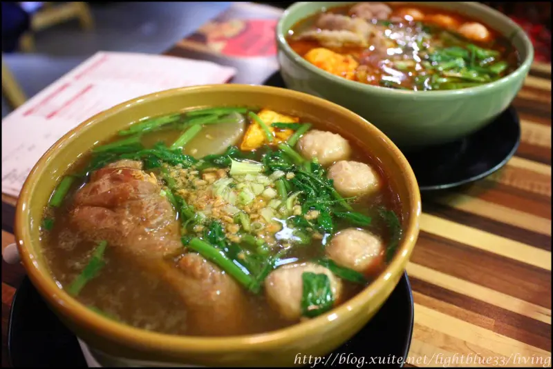 [ 市府站．永吉路30巷美食 ] 阿寒泰二店概念店～清湯鮮美，酸辣湯夠勁的泰式船麵