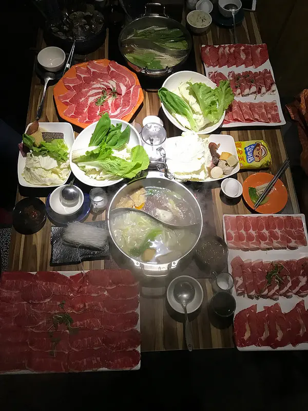 [台北] 西門捷運-爭纖健康涮涮鍋- 肉多味美又實在的涮涮鍋