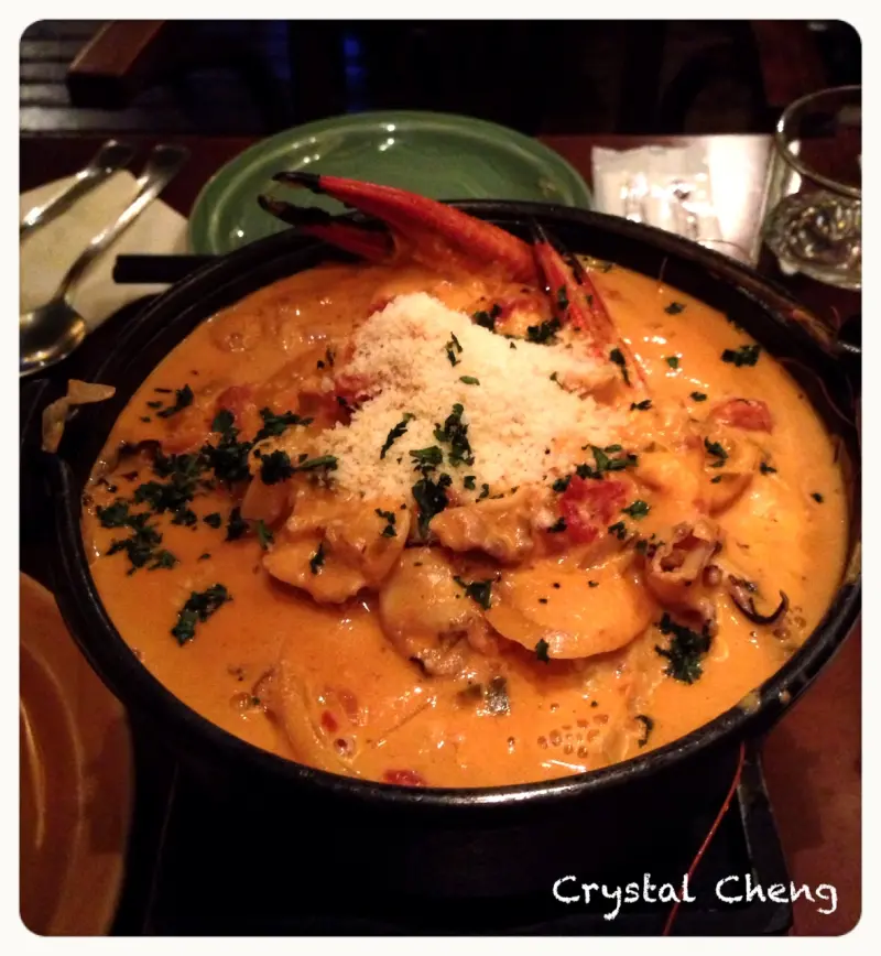 【台北好食推薦】Yayas 生蠔酒館 超美味滿滿海鮮義式海鮮鍋怎麼能不吃！！