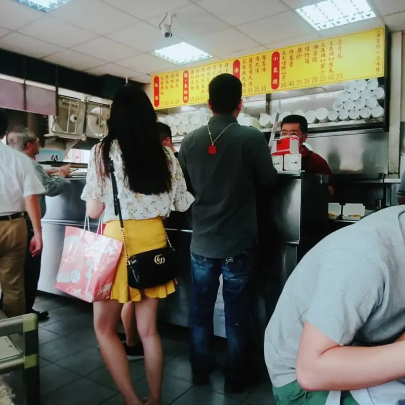 食記 新竹排隊美食 東門文昌雞飯 雞肉真的蠻好吃的