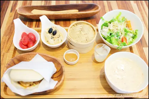 [ 國父紀念館站美食 ] bunsbao包包  光復體驗店～刈包新風貌，中式小吃也走文青風