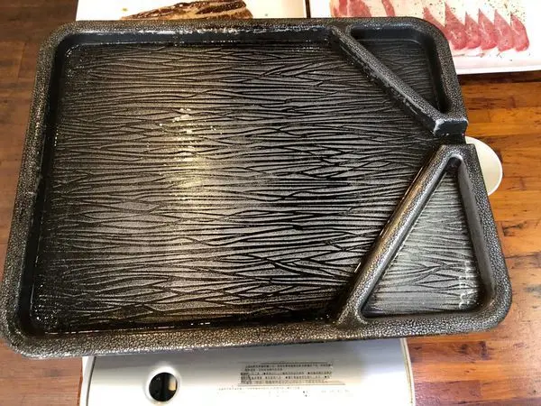 【CU部隊鍋BBQ】中原大學周邊美食/便宜又好吃/小菜無限續加的韓式美食　-中壢