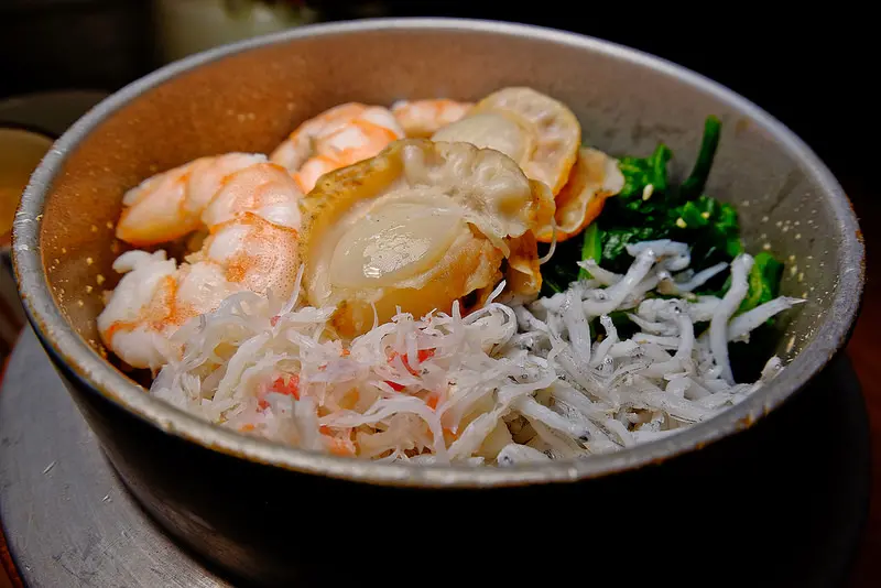 市府站, 鶿克米,飯和湯可以無限續的日式定食,釜飯,微風信義