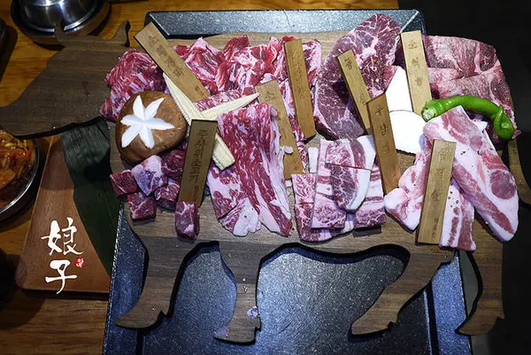 ◆台北東區【娘子韓食】超值牛肉套餐加399送起士部隊鍋。東區韓式烤肉。東區韓國料理。韓國烤肉。忠孝敦化美食