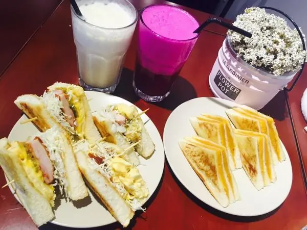 中壢✿BBS創意吐司專門店✿超好吃的創意吐司在這裡 ! 鹹味吐司 甜味吐司都好驚豔呀!