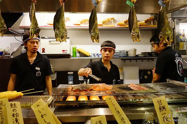 狸爐端燒居酒屋@捷運中山站必吃美食~~林森北路八條通，復刻日式居酒屋，吃美食還可以學日文