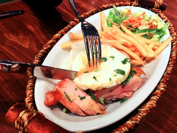 ［信義區 捷運市政府站]Mokuola夏威夷日式鬆餅 夏威夷熱帶風味鬆餅 鹽味醬雞肉組合