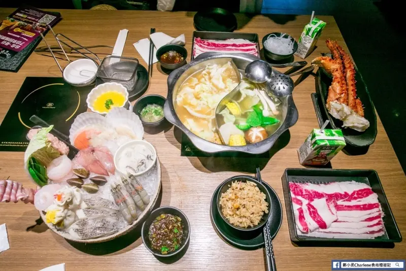 【台北大安】小當家海鮮鍋物(復興分店)－海鮮鍋物雙人套餐，頂級龍蝦 ／黃金蟹／海草蝦，現點現撈新鮮看得到！飲料／冰淇淋無限量供應！夏日用餐再打88折(體驗)