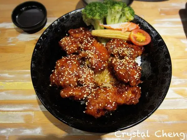 【新北美食推薦】哇!!!咖哩 丼飯 南雅夜市裡平價美味咖哩丼飯專賣店(異國 日式)