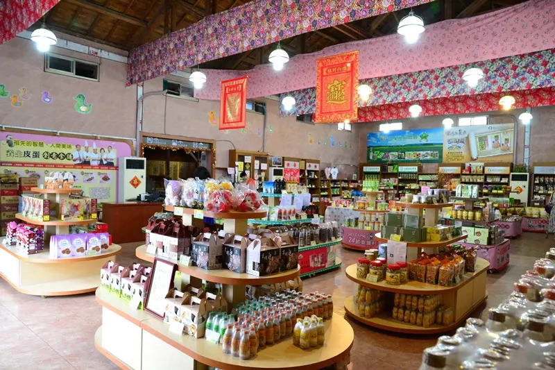 休息、購物、體驗、羅東市區的小景點 - 羅董養生觀光工廠!!