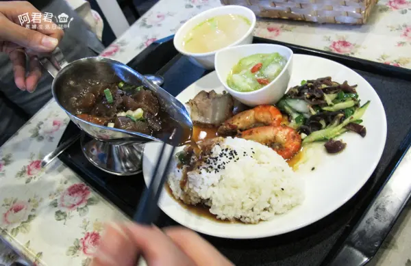 [土城]吃得到媽媽味的687餐坊。異國料理、咖啡、下午茶、鬆餅想吃的通通都吃得到(二訪)