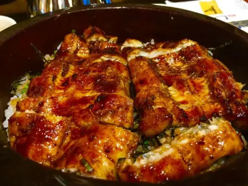 [台北信義]一膳食堂 美味醬汁多 獨家桶裝鰻魚飯 鰻魚三吃 信義微風 台中人氣名店