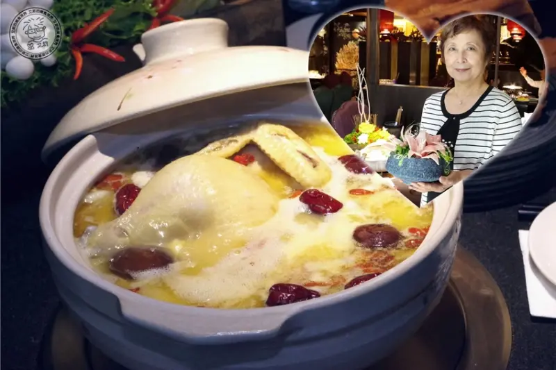 【母親節． 雞湯 】寬巷子最新上市黃金雞湯滿滿膠原蛋白吃得到！母親節限時限量四人同行打卡送可以吃的花，寬巷子鍋品－微風信義店