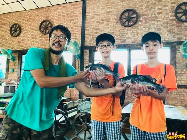 新竹竹北美食親子餐廳釣魚樂》溝貝親子休閒農莊菜單價位大公開！享受大自然的親子休閒放假好去處～新竹竹北必吃美食小吃餐廳景點推薦。