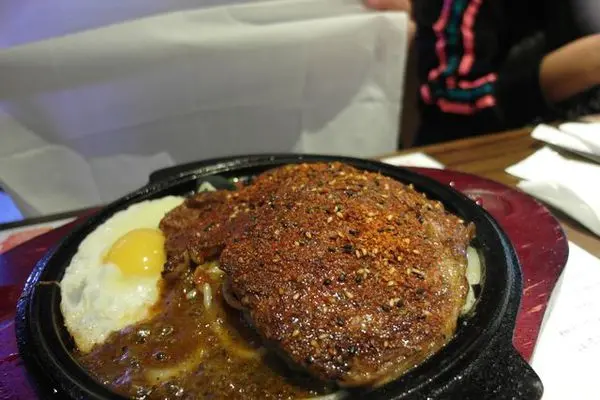 【台東 美食】 新開幕 *來來牛排館* 義大利麵加量不加價 
