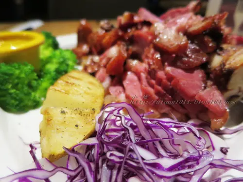 美食響悅~   ..Madker 音樂餐酒館