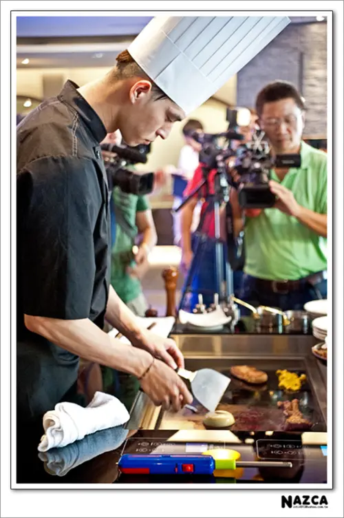 【台中】原鮮食材的五星級美味，大燉煌鍋物琉璃燒隆重登場。