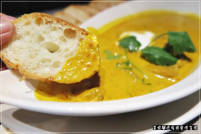 [捷運藍/棕線美食-忠孝復興站] One Restaurant & Lounge 南洋風味美食料理小酒館，東區最新的~~秘密基地