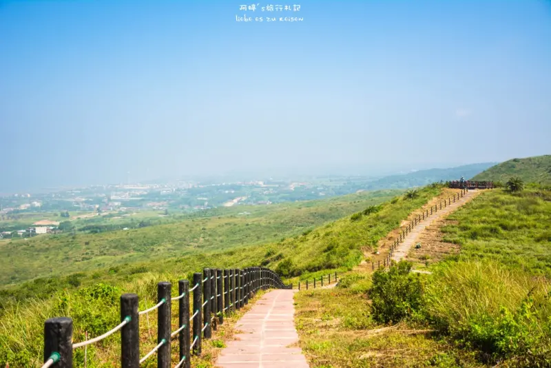 Miaoli｜苗栗‧通霄｜一個可以眺望風景又能散心賞夕陽的私房景點*新埔嶺頂福神祠土地公