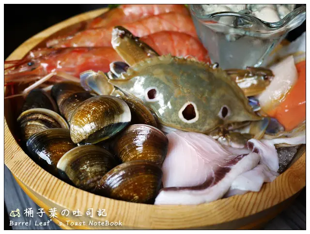 【個人鍋物】宜蘭市│熊飽鍋物 (宜蘭運動公園旁) -- 必點美味蛋餃~豐富海鮮、環境舒適 熊熊主題餐廳