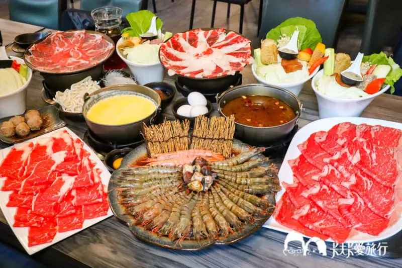 宜蘭火鍋-熊飽鍋物｜大口吃肉多多和牛壽喜燒！泰迪熊主題親子餐廳寵物友善