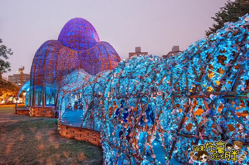 [高雄景點] 25萬蚵殼5000支竹子打造的 竹蚵地景藝術「聚」越夜越美麗