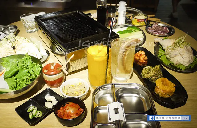 [捷運西湖站]富士山龍內湖店フジヤマドラゴン預約用餐就送OO唷!!加碼徵求劍玉達人挑戰～獲勝免費喝角嗨!!專人桌邊燒烤服務。美味燒肉動口不動手～別有風情的日韓混搭風格居酒屋!!台灣限定水果角嗨推薦必點