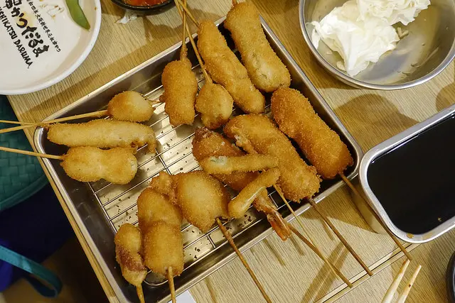 【台北捷運美食】【中山站美食】串炸達摩