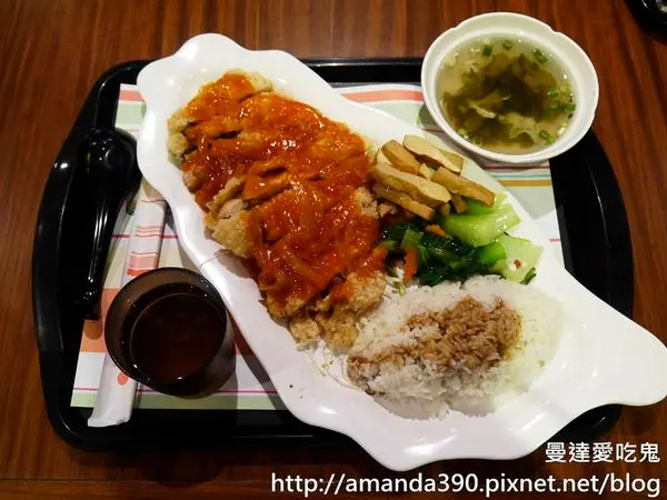 【台南食記】東區 呷懷念懷舊食堂(南紡夢時代) ● 香香豬油拌飯 ● 感覺自己超級「愛逮丸」！❤❤