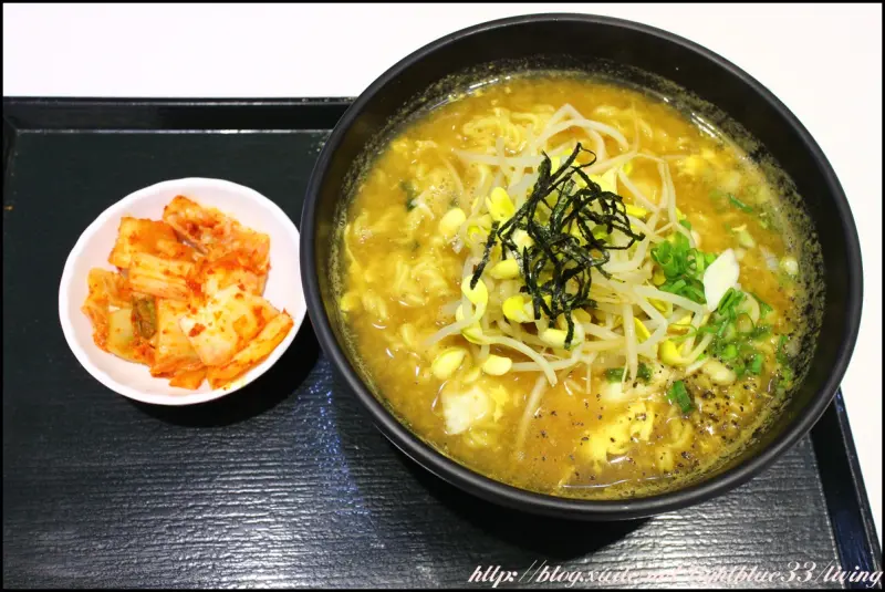 [ 忠孝復興站．微風忠孝週邊．市民大道美食 ] Teumsae縫隙拉麵～韓式拉麵與很特別的泡菜口味霜淇淋