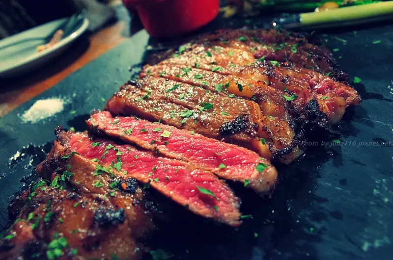 【Office By Mastro】松山區。頂級食材v.s創意結合，民生社區經典美食強勢登場❤（民生社區圓環）