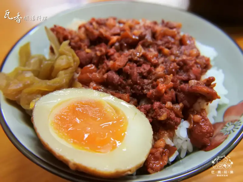 《美食推薦》【新竹竹北】瓦香煨湯料理。非凡大探索竹北美食 一步一腳印發現新台灣報導過的創意煨湯 特色懷舊小館 竹北銅板美食 新竹必吃美食推薦(文末贈獎)