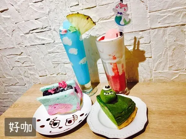【中壢美食】好咖 Howcup Curry Cafe-大眼仔抹茶千層、毛怪蛋糕、雲朵飲料