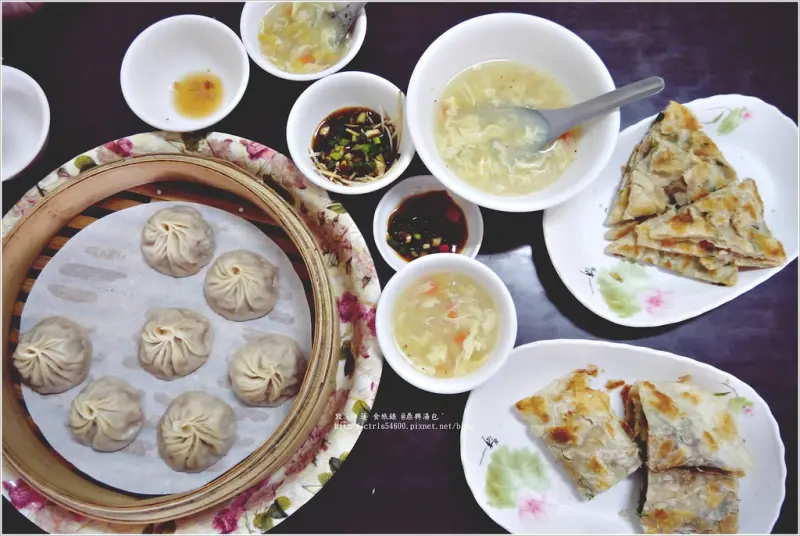 【高雄】鼎興湯包‧鼎山街上的平價小龍湯包