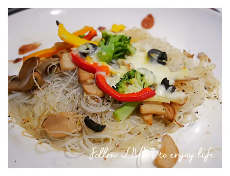 美食餐廳║台南中西區 赤崁璽樓 Chi Kan West House 台南蔬食餐廳 台南素食推薦 台南美食推薦 走過歷史的特色老屋 ❤跟著Livia享受人生❤