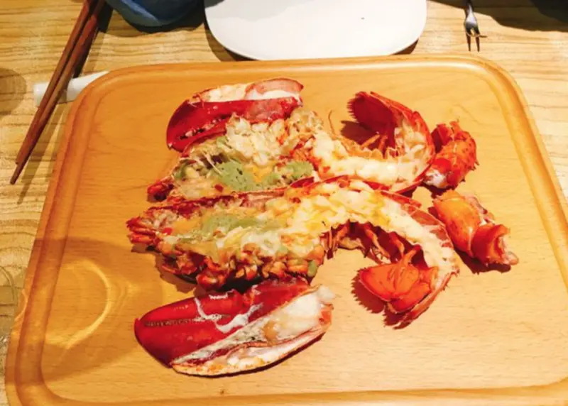 《台北❤️大安》慶生約會搞浪漫🍾🥂🎂愛新覺羅極鮮食材創意料理（捷運忠孝敦化站、捷運忠孝敦化、生日餐廳、慶生餐廳、約會餐廳 ）